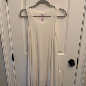 Tank top off-white dress. Barely worn!